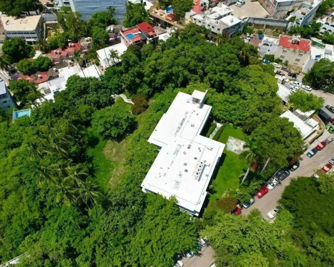 Land in Acapulco, Guerrero, Mexico 2 - 18007140