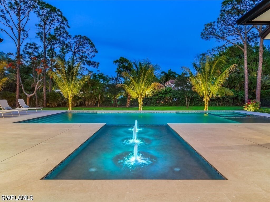 House in Naples, Florida, United States 3 - 18008370