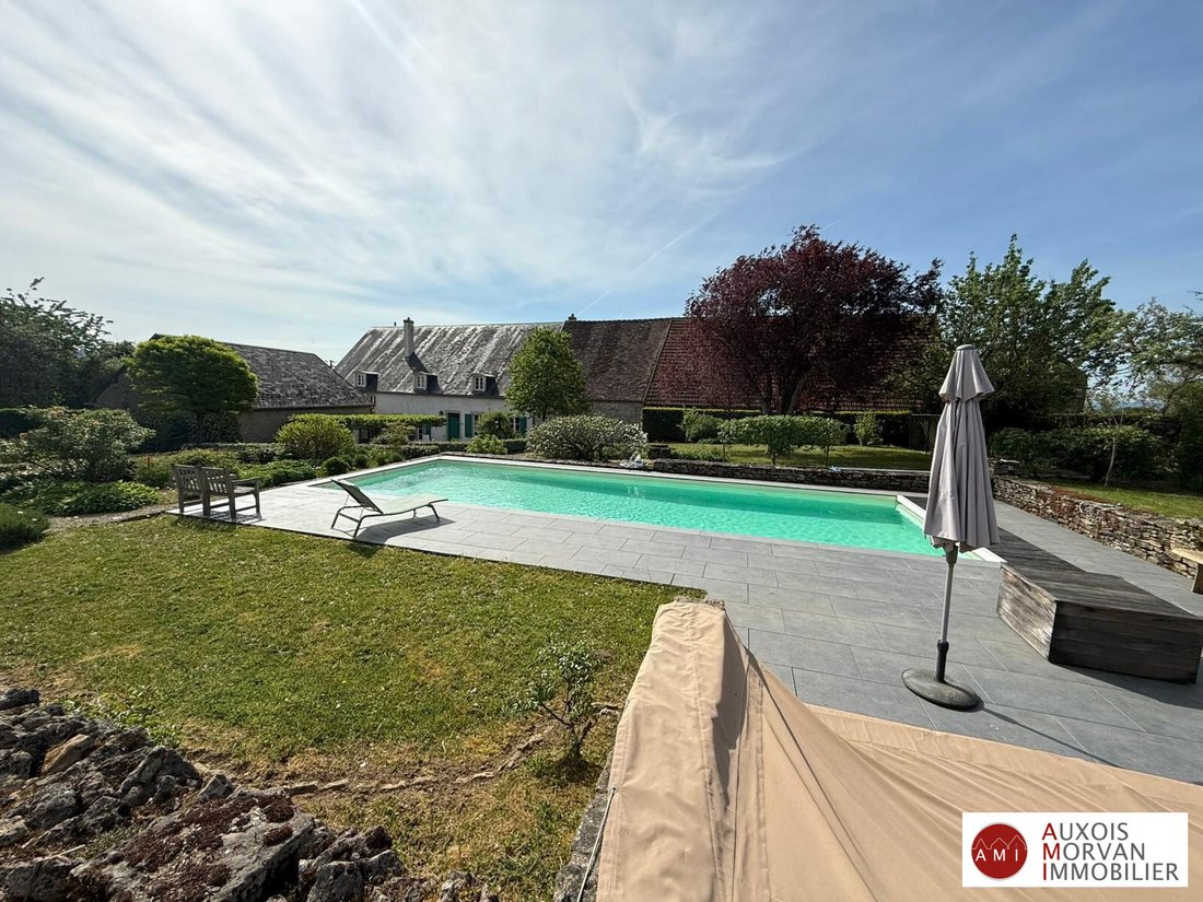 Farm Ranch in Sussey, Bourgogne – Franche-Comté, France 3 - 18012117