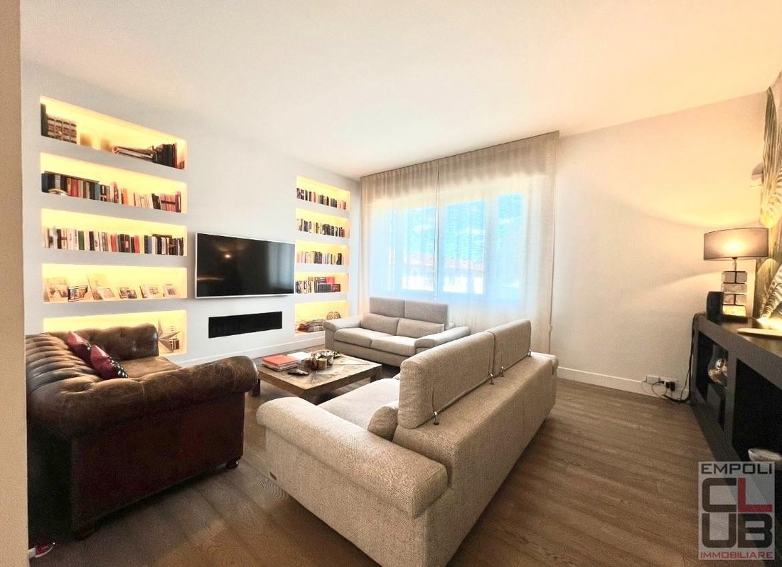 Penthouse in Near Center, Empoli, Tuscany 3 - 18010016