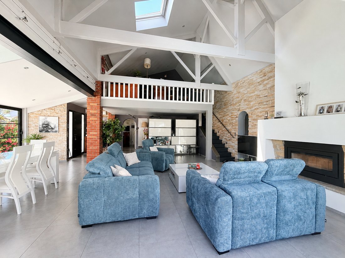 Villa in Nord Est, Andernos-les-Bains, France 4 - 18005674