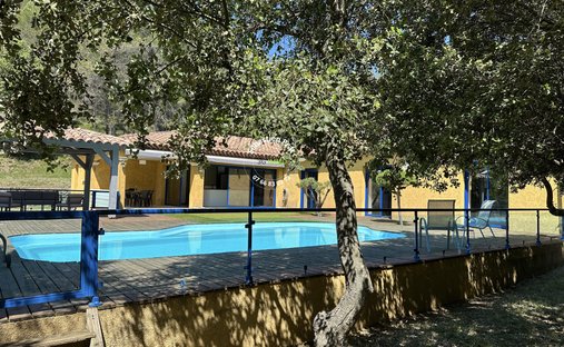Casa a Besse-sur-Issole, Provenza-Alpi-Costa Azzurra, Francia 1