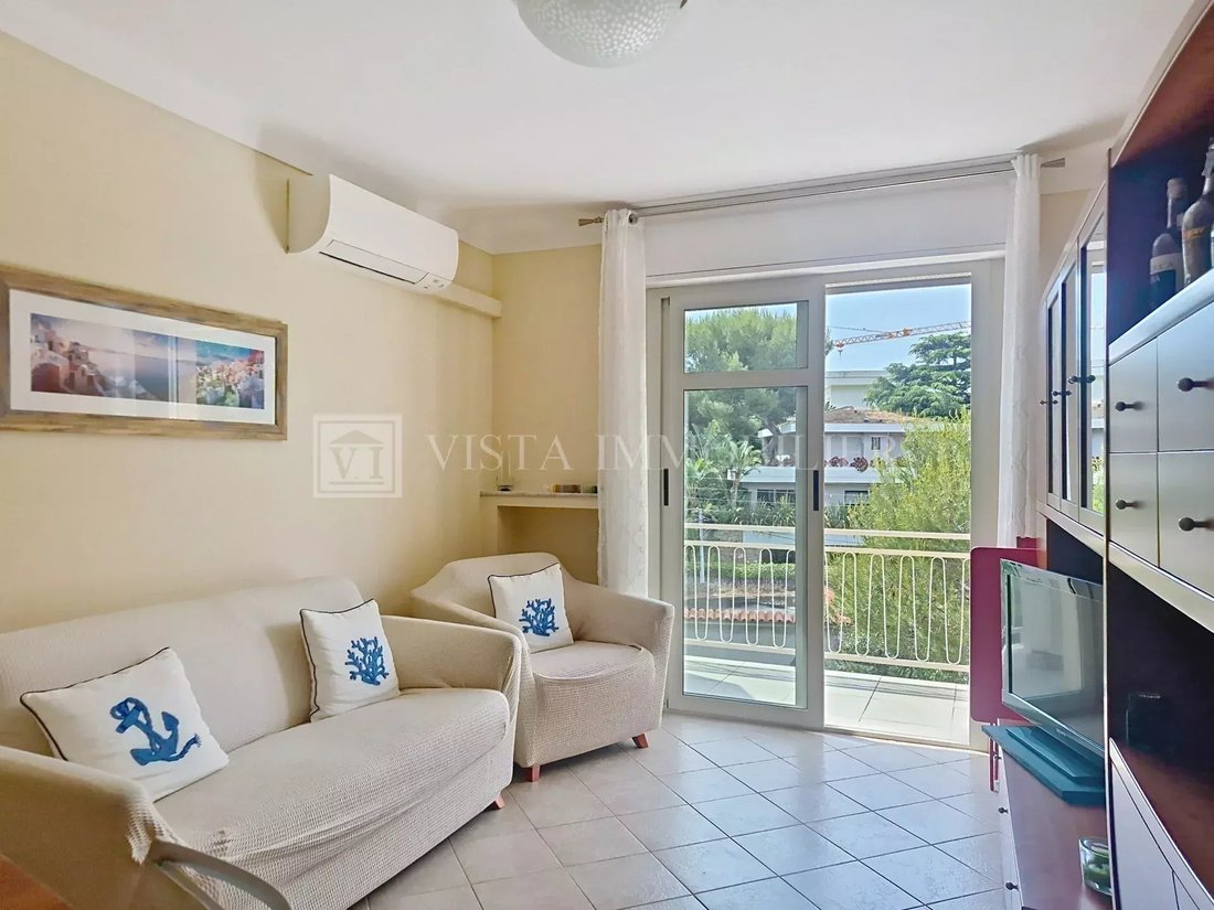 Apartment in Cabbe-Saint Roman, Roquebrune-Cap-Martin, France 2 - 17722741