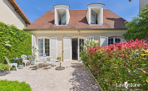 Maison à Parc de Sceaux, Sceaux, France 1