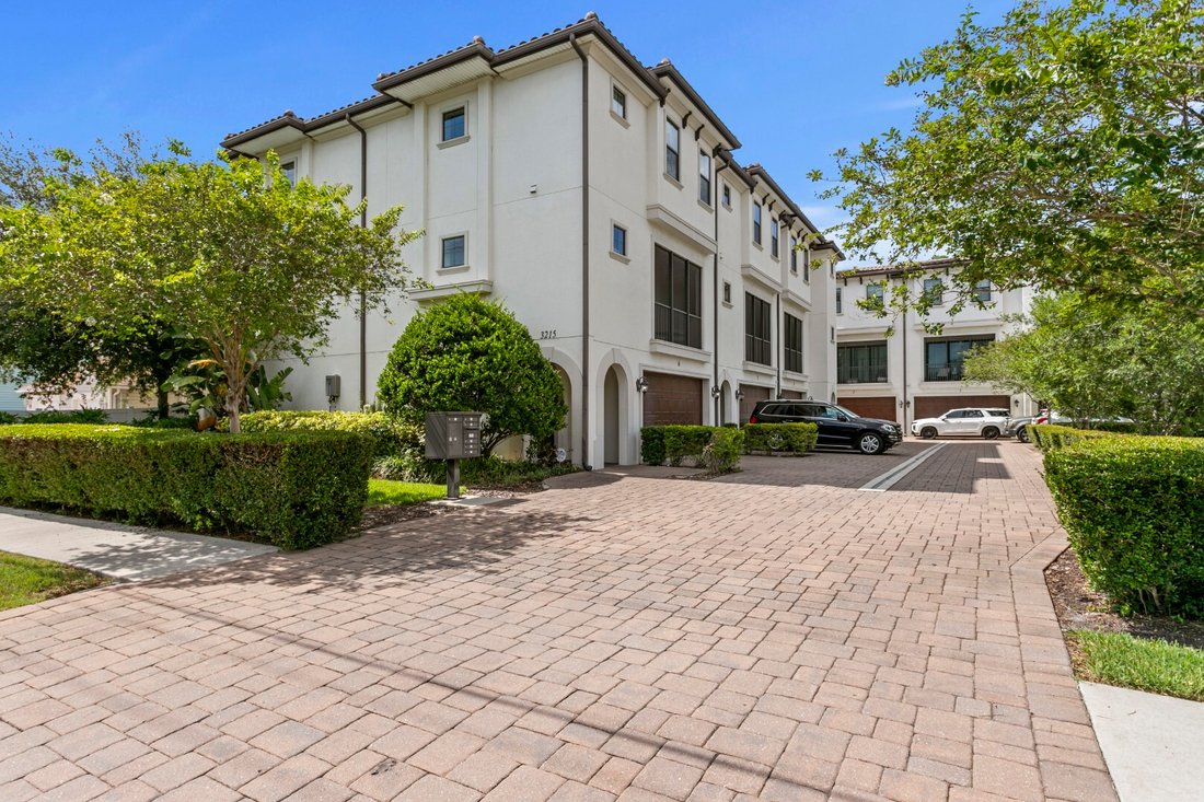 House in Tampa, Florida, United States 2 - 18007274