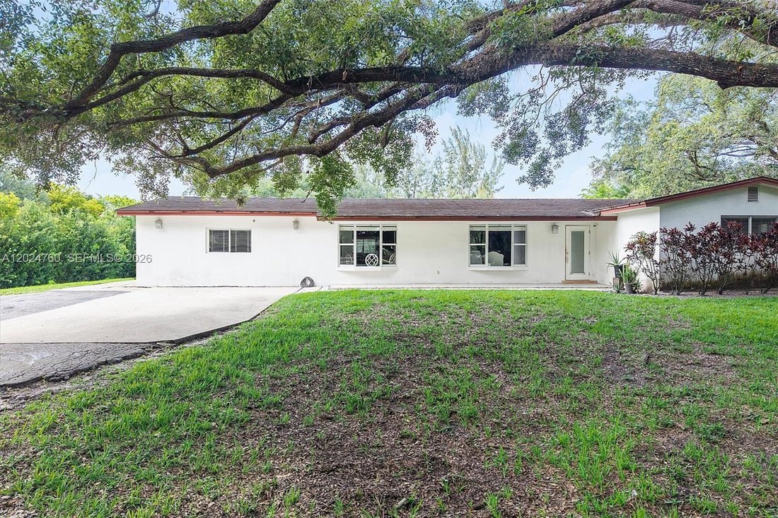 House in Southwest Ranches, Florida, United States 5 - 18008026