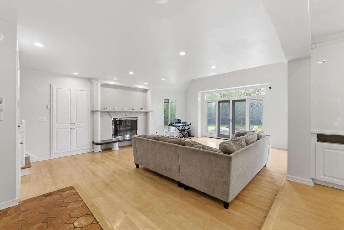 House in Fox Point, Wisconsin, United States 5 - 18004642