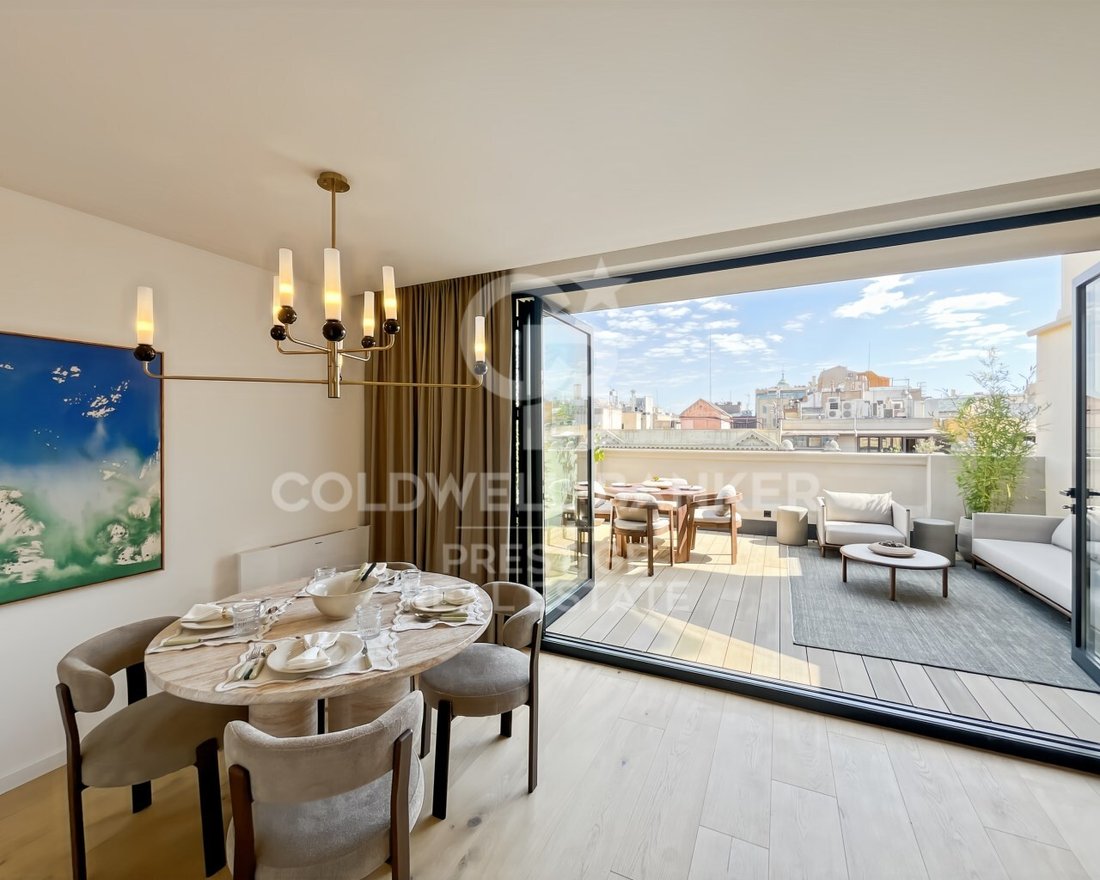 Apartment in Eixample, Barcelona, Spain 4 - 13237734