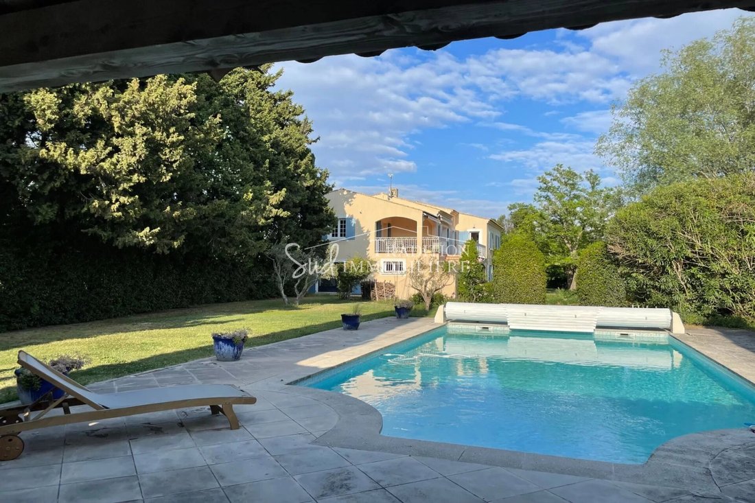 Villa in Fontvieille, Provence-Alpes-Côte d'Azur, France 3 - 17842098