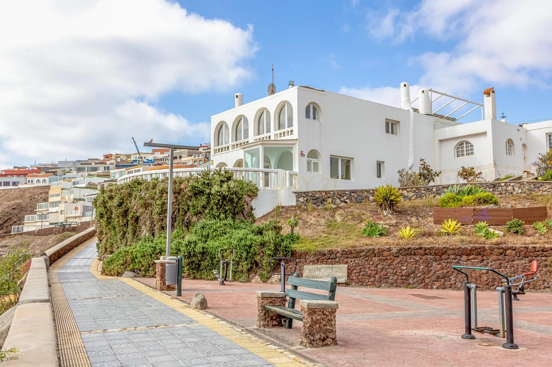 Apartment in Telde, Canary Islands, Spain 3 - 18009928