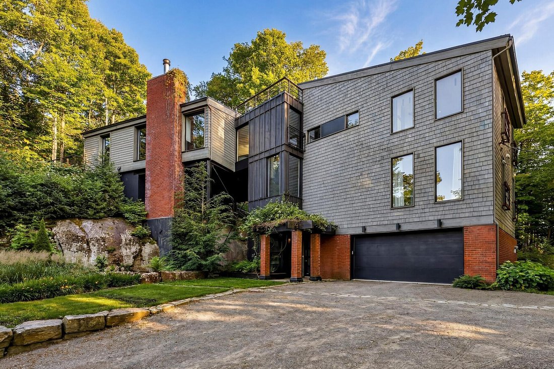 Maison à Sainte-Adèle, Québec, Canada 1 - 17302556
