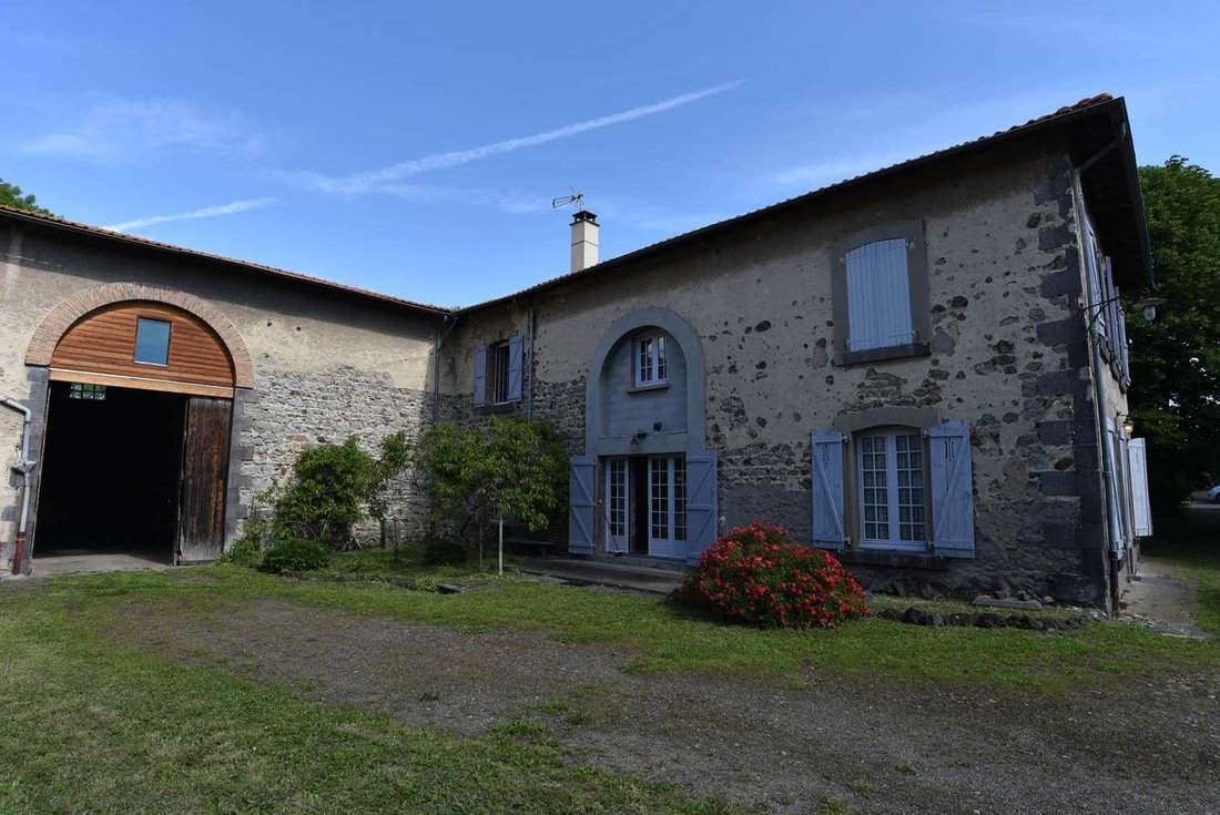Maison à Le Cendre, Auvergne-Rhône-Alpes, France 4 - 18010001