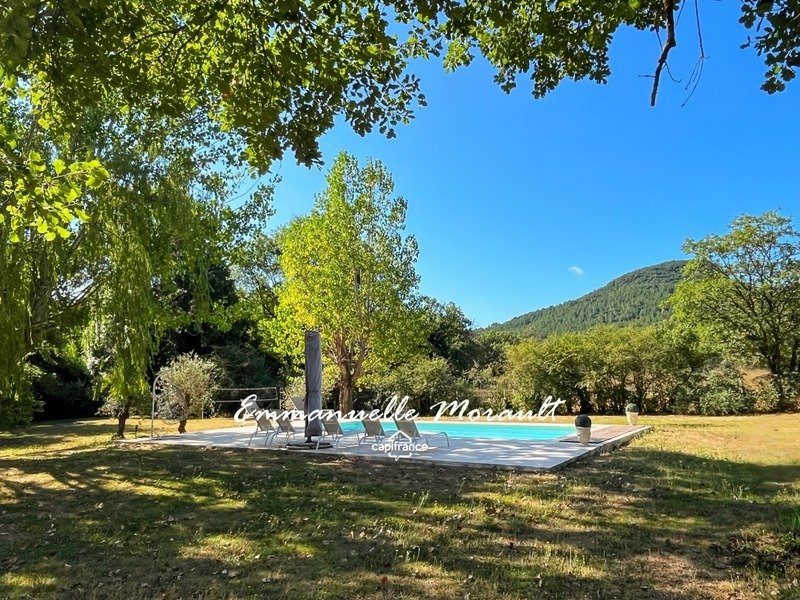 House in Bagnols-en-Forêt, Provence-Alpes-Côte d'Azur, France 4 - 18006517