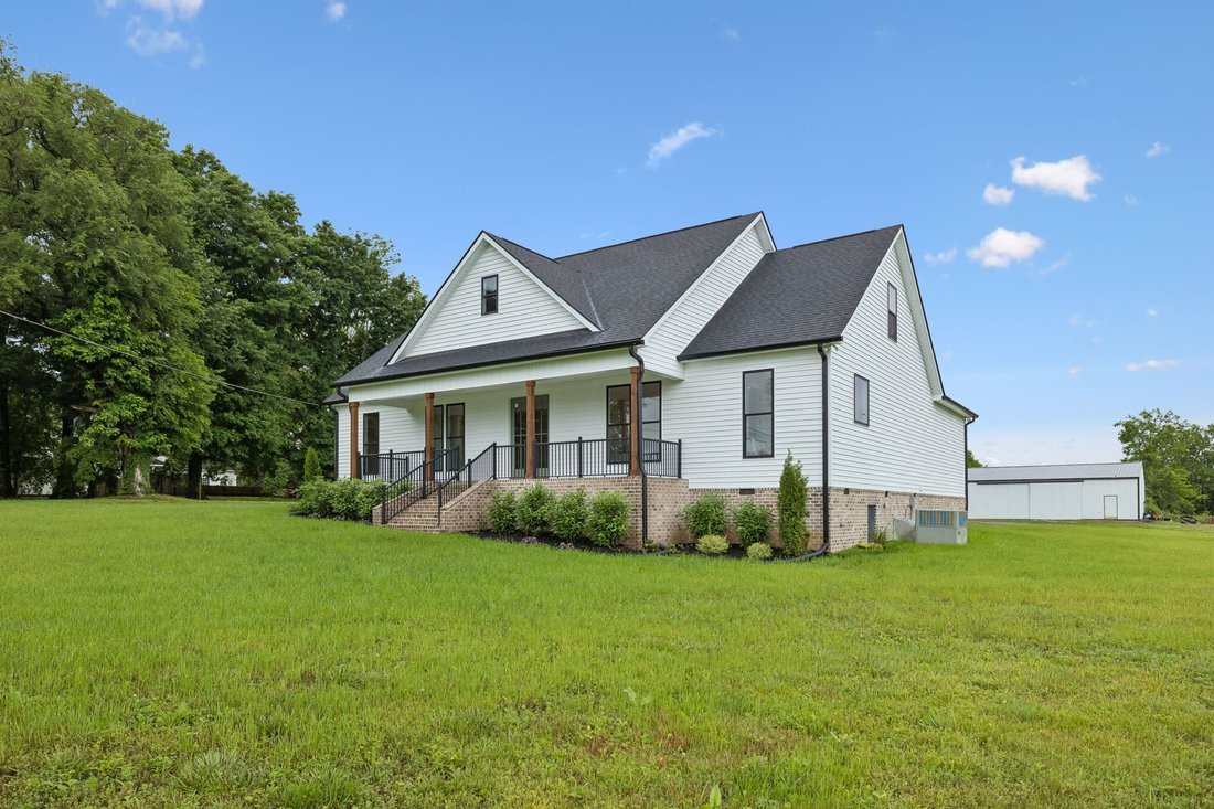 House in Castalian Springs, Tennessee, United States 1 - 17715973