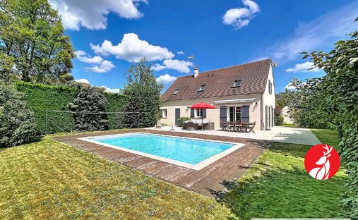 House in Barbizon, Ile-de-France, France 1