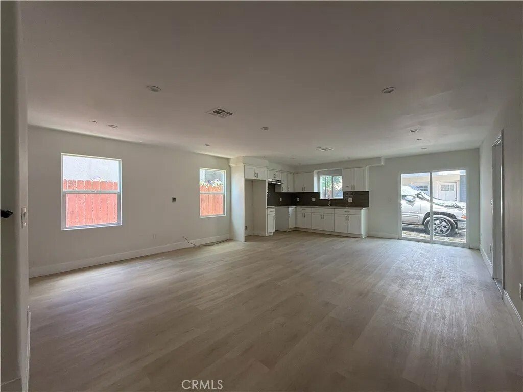 Condo in Los Angeles, California, United States 5 - 17872483