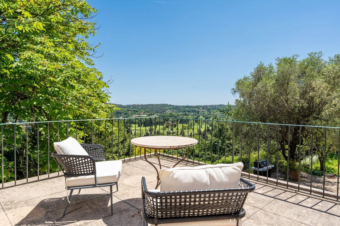 Estate in Opio, Provence-Alpes-Côte d'Azur, France 5 - 12428336