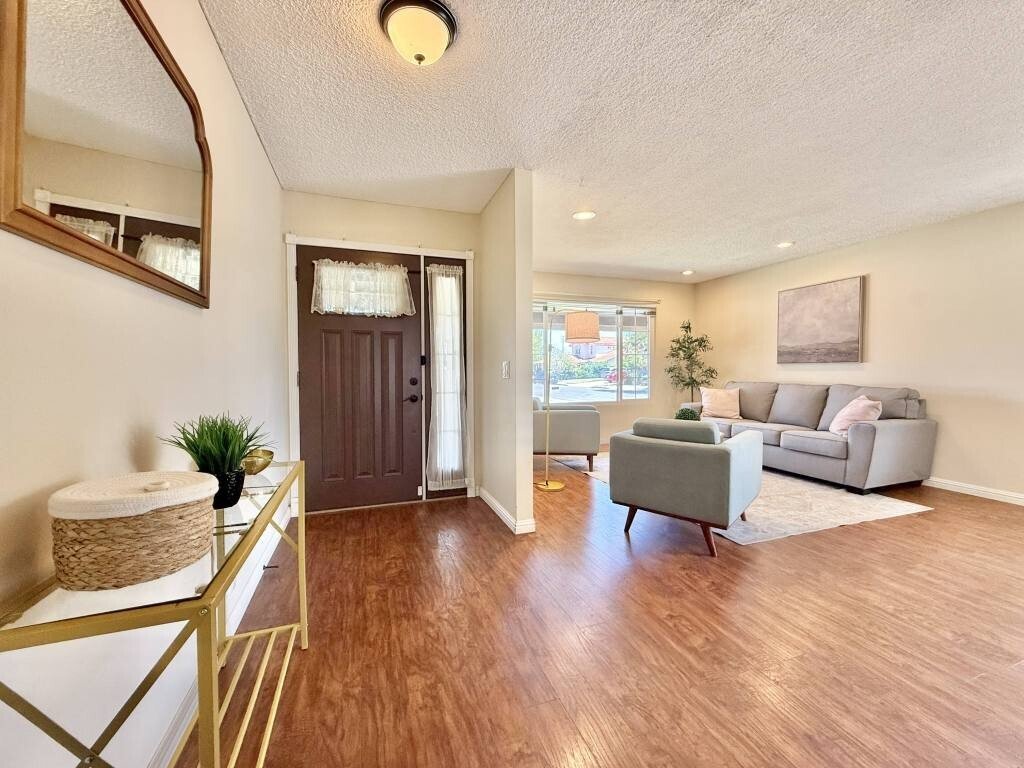 House in Cerritos, California, United States 5 - 18010337
