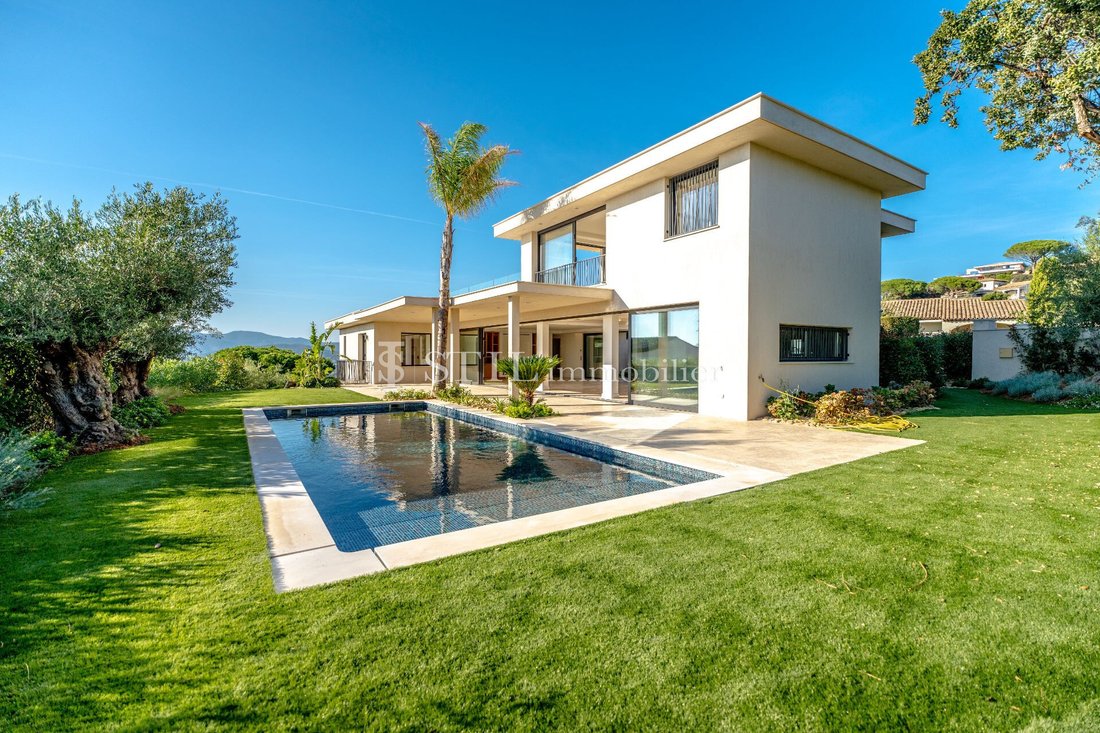 Villa in Ville-Les Saquedes-Le Bouillonnet, Sainte-Maxime, France 2 - 12627242
