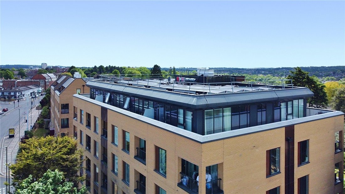 Penthouse in Barnet, England 2 - 18007762