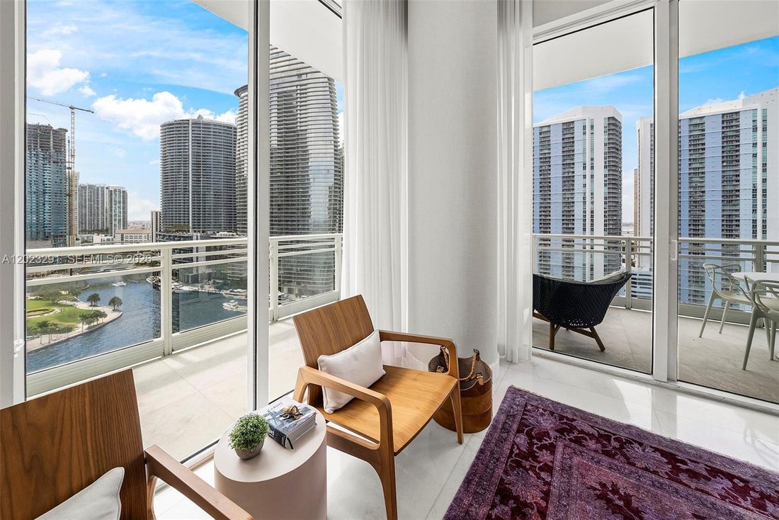 Condo in Miami, Florida, United States 3 - 18006261