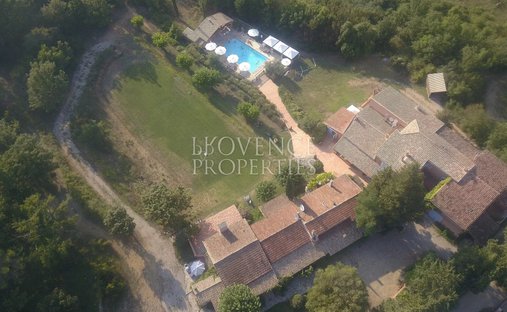 Tenuta a Chateauvert, Provenza-Alpi-Costa Azzurra, Francia 1