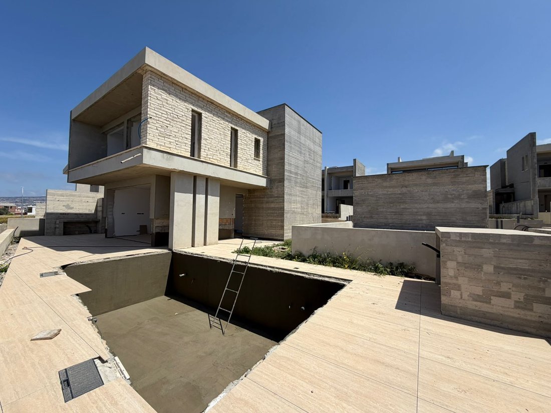 Villa en Pafos, Distrito de Pafos, Chipre 1 - 18010717