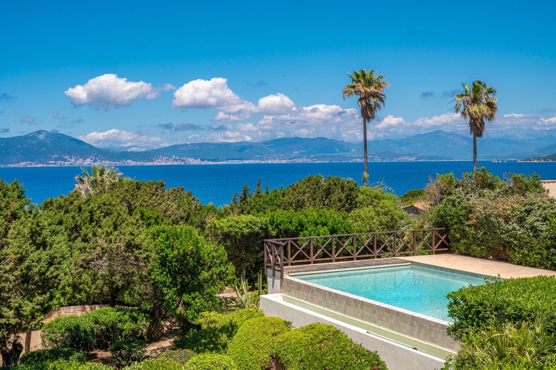 House in Coti-Chiavari, Corsica, France 5 - 15669305
