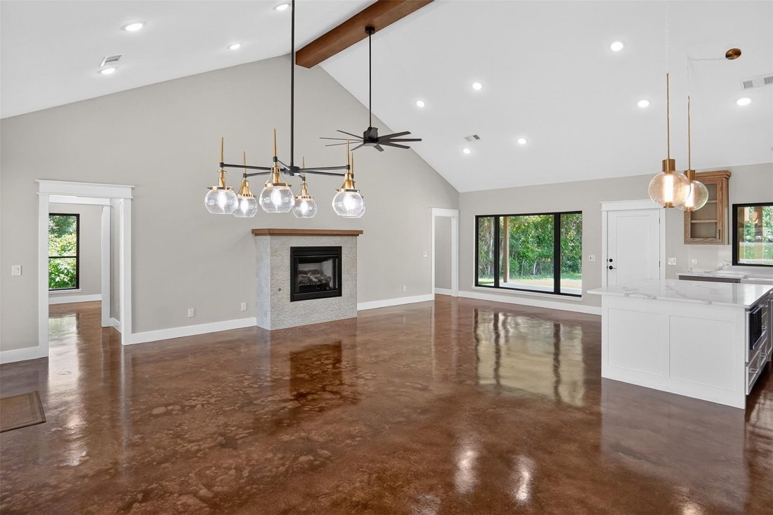 House in Paris, Texas, United States 4 - 18005768