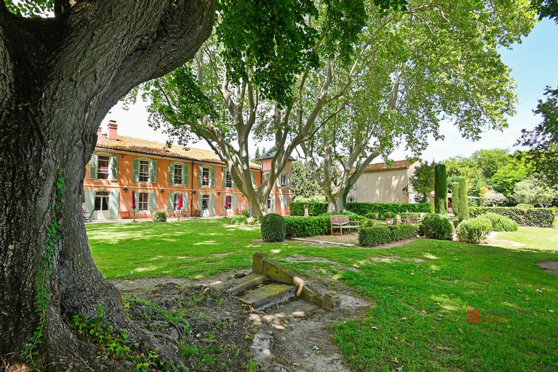 House in Arles, Provence-Alpes-Côte d'Azur, France 3 - 18008986