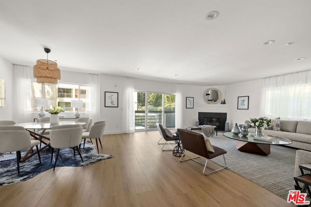 Condo in Los Angeles, California, United States 1 - 18008331