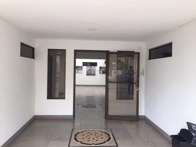 Apartment in Cinco Esquinas, San José Province, Costa Rica 3 - 18004595