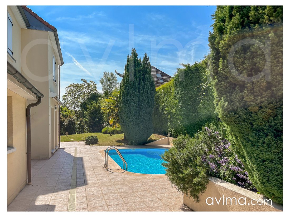 House in Mareil-Marly, Ile-de-France, France 5 - 18008722