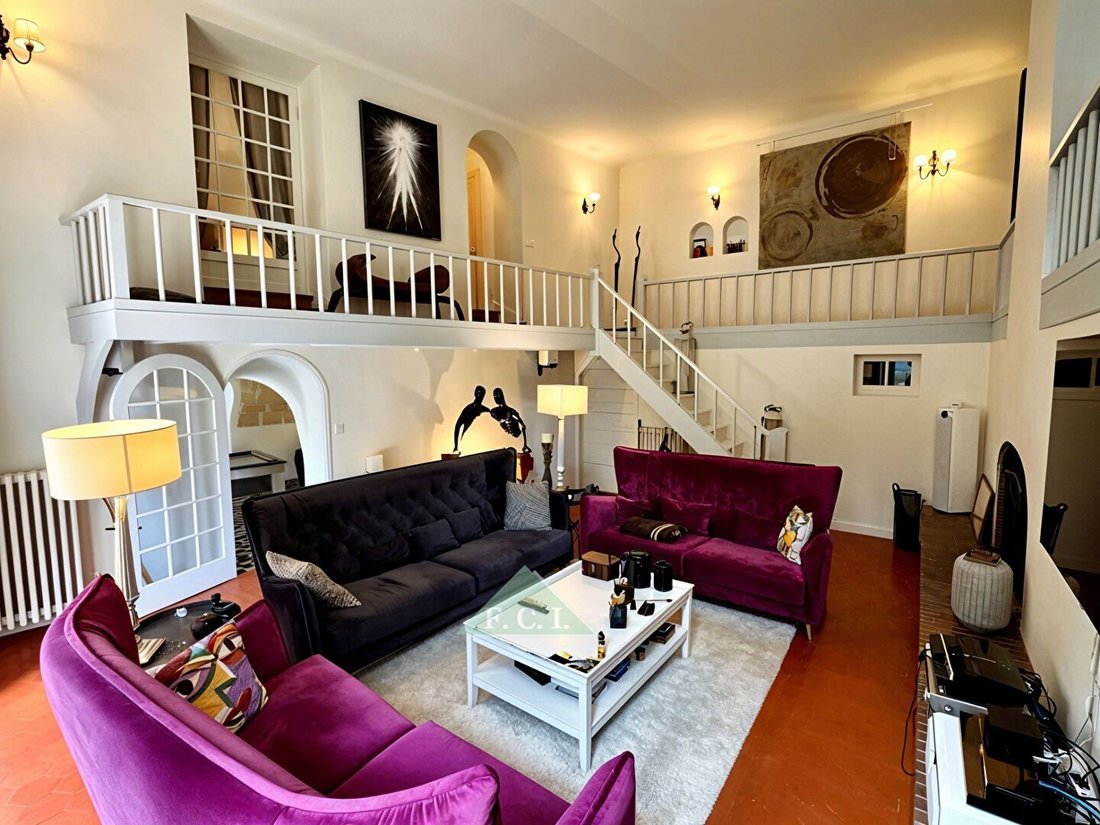 Villa in Bas, Maule, France 2 - 18009513