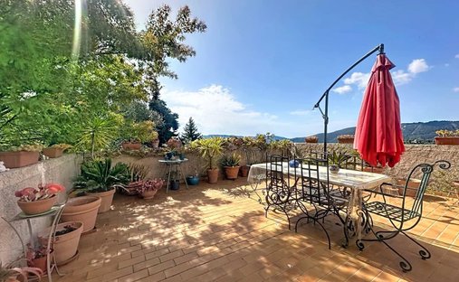 Maison à Berre-les-Alpes, Provence-Alpes-Côte d'Azur, France 1