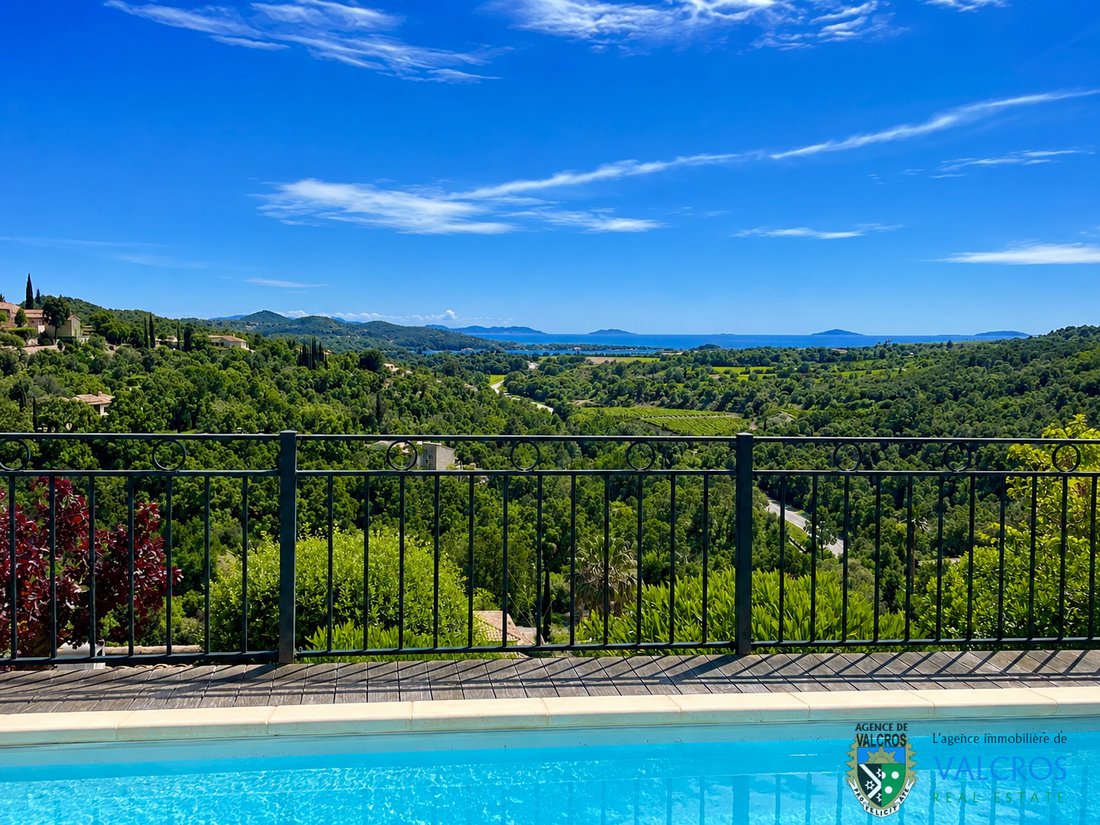 Villa in La Londe-les-Maures, Provence-Alpes-Côte d'Azur, France 3 - 18009326