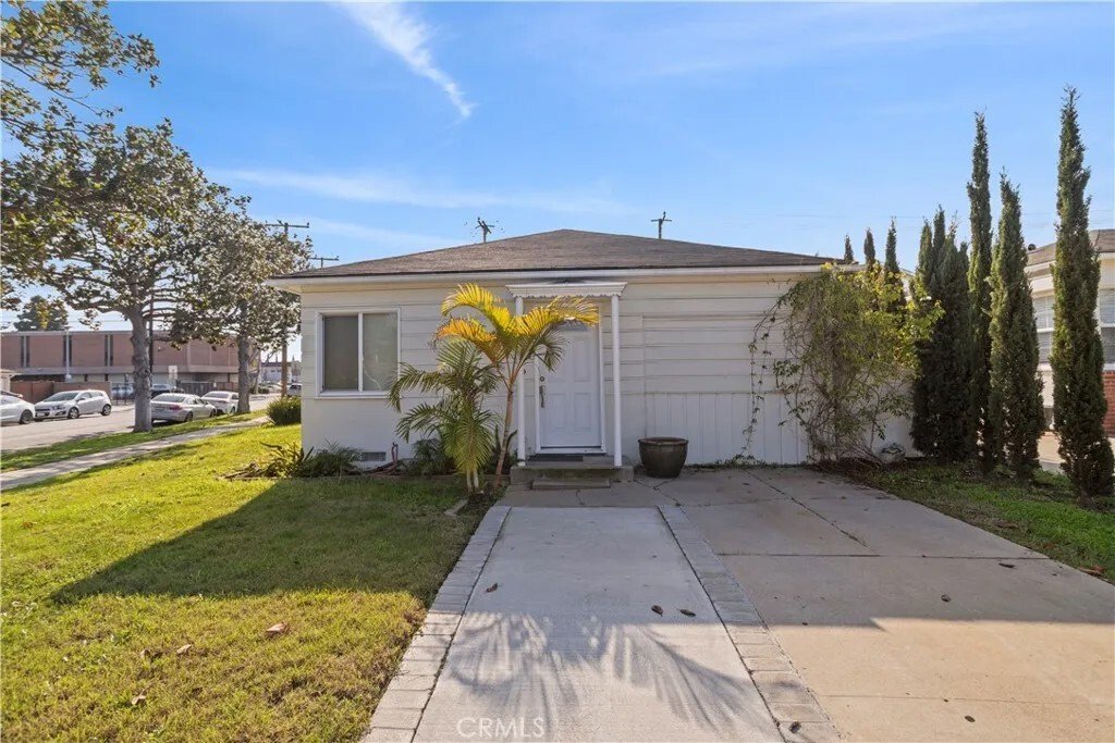 Inglewood, California, United States 3 - 18005296
