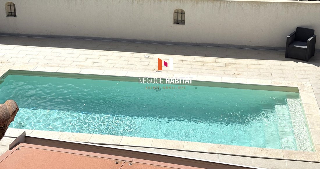Villa in Meynes, Occitania, France 4 - 18008645