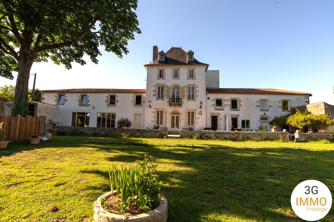Estate in Champlain, Rochefort, France 1 - 17896930