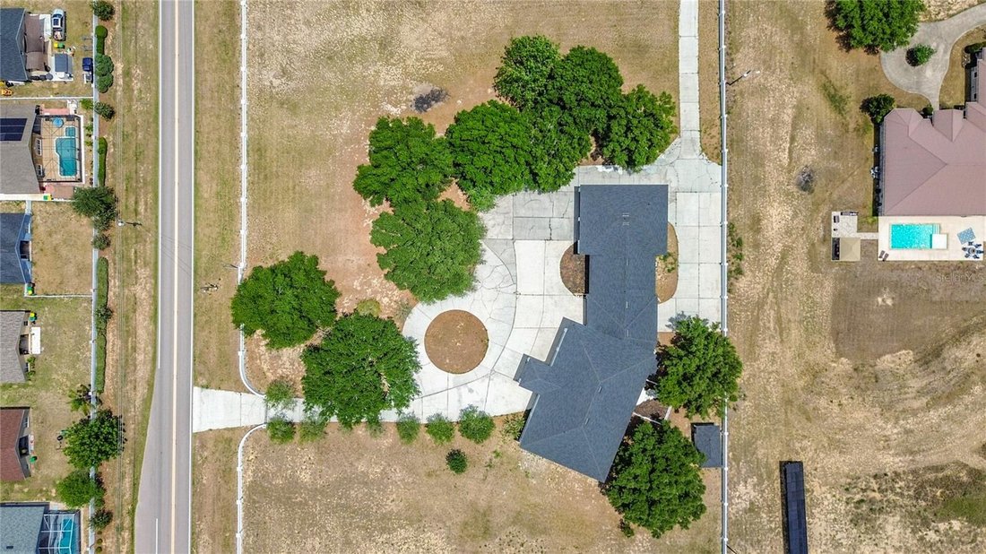 House in Dundee, Florida, United States 4 - 18008119