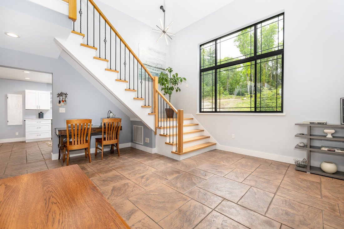 House in Torrington, Connecticut, United States 5 - 18007377