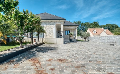 House in Forges-les-Bains, Ile-de-France, France 1