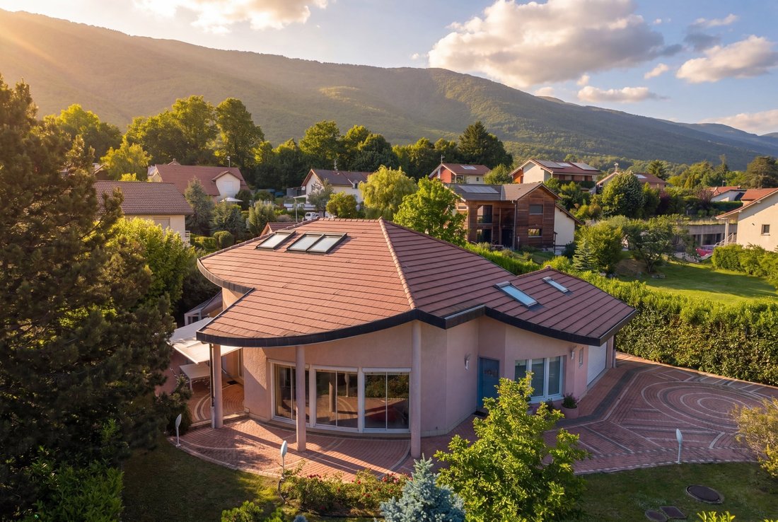 House in Sergy, Auvergne-Rhône-Alpes, France 1 - 18011209