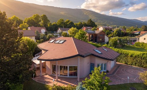 Casa a Sergy, Auvergne-Rodano-Alpi, Francia 1