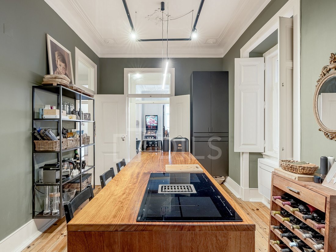Apartment in Avenidas Novas, Lisbon, Portugal 5 - 18010962