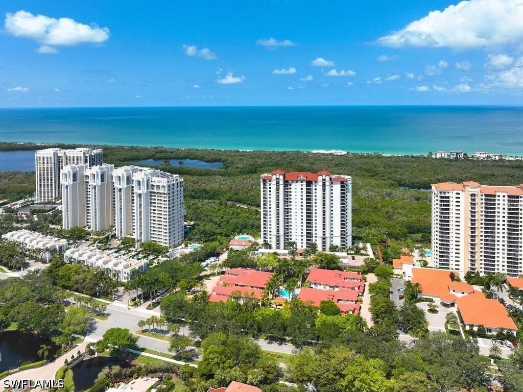 Condo in Naples, Florida, United States 1 - 18008376