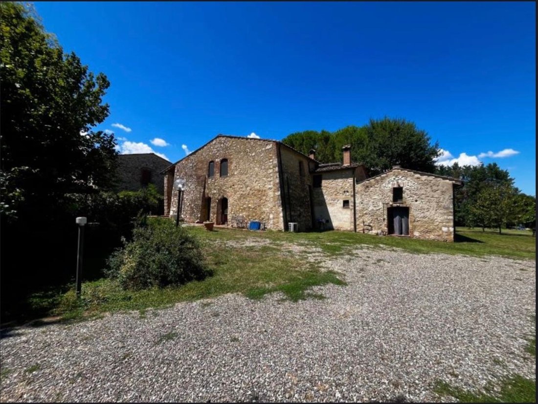 Country House in Colle di Val d'Elsa, Tuscany, Italy 4 - 18010229