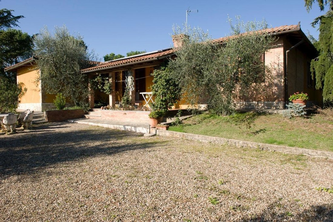 Villa in Castelnuovo Berardenga, Tuscany, Italy 3 - 18010324