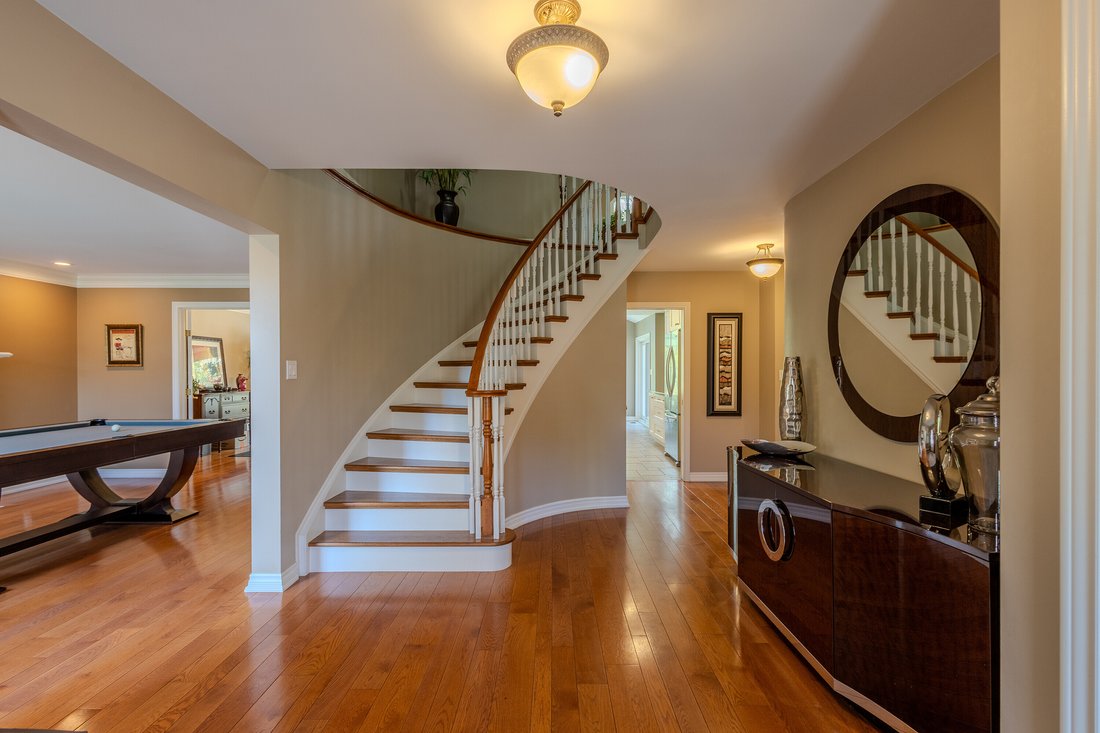House in St. Catharines, Ontario, Canada 4 - 18010414