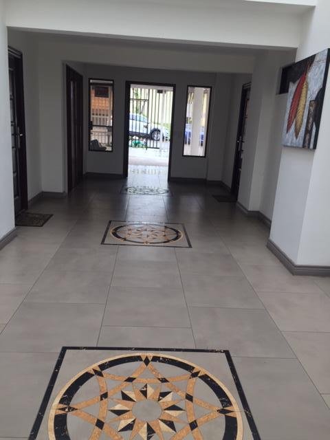Apartment in Cinco Esquinas, San José Province, Costa Rica 2 - 18004595